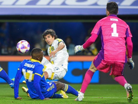 No levanta. Boca no pudo con Rosario Central en la Bombonera y la punta de la Liga Profesional sigue lejos.