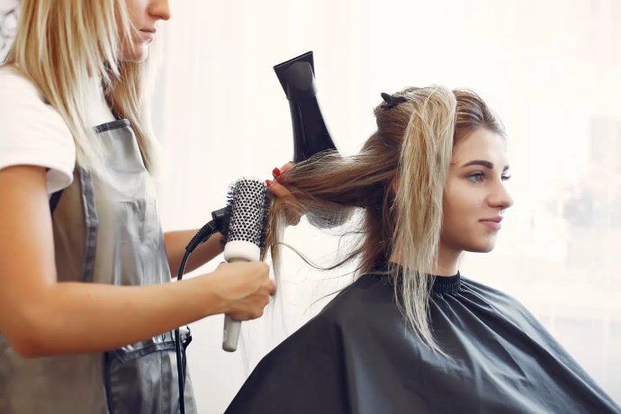 El cuidado del cabello se remonta incluso a la &eacute;poca de los egipcios, creadores de las pelucas.&nbsp;
