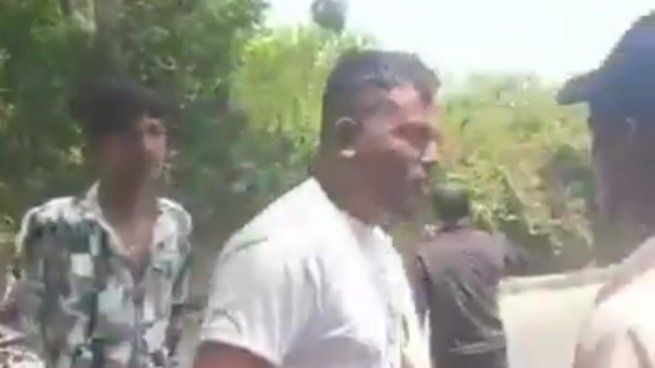 Vishwash Kumar Ramesh sobrevivió y dijo que treinta segundos después del despegue hubo un ruido fuerte.