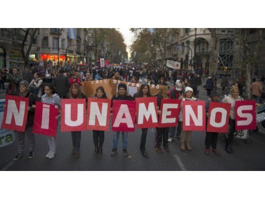 #NiUnaMenos. Miles de personas se movilizaron desde el Congreso Nacional hasta la Plaza de Mayo.