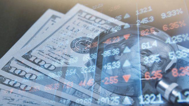 Este miércoles, el dólar mayorista opera con volatilidad.