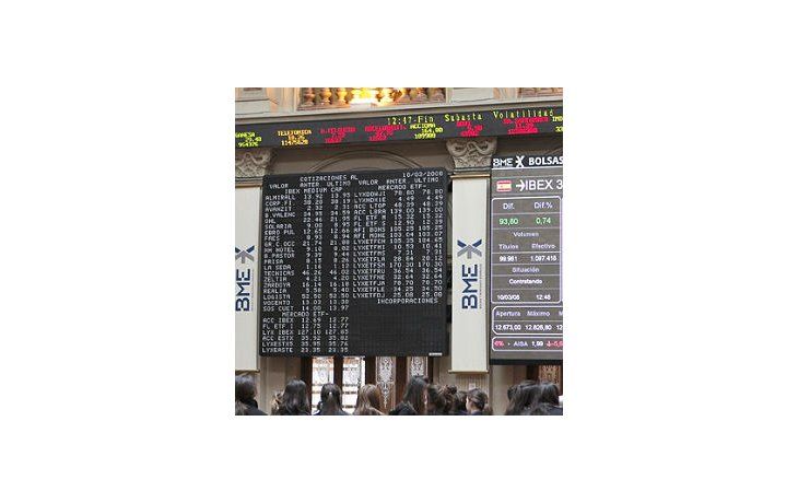 Malos datos de la economía de EEUU alentó a que la Fed no recorte ayuda.