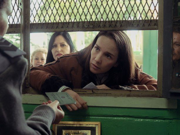 La reconocida actriz es parte del gran elenco de este film disponible en Netflix.