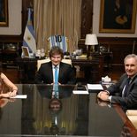 El encuentro se llevó a cabo en la oficina presidencial de Casa Rosada. El encuentro se llevó a cabo en la oficina presidencial de Casa Rosada.