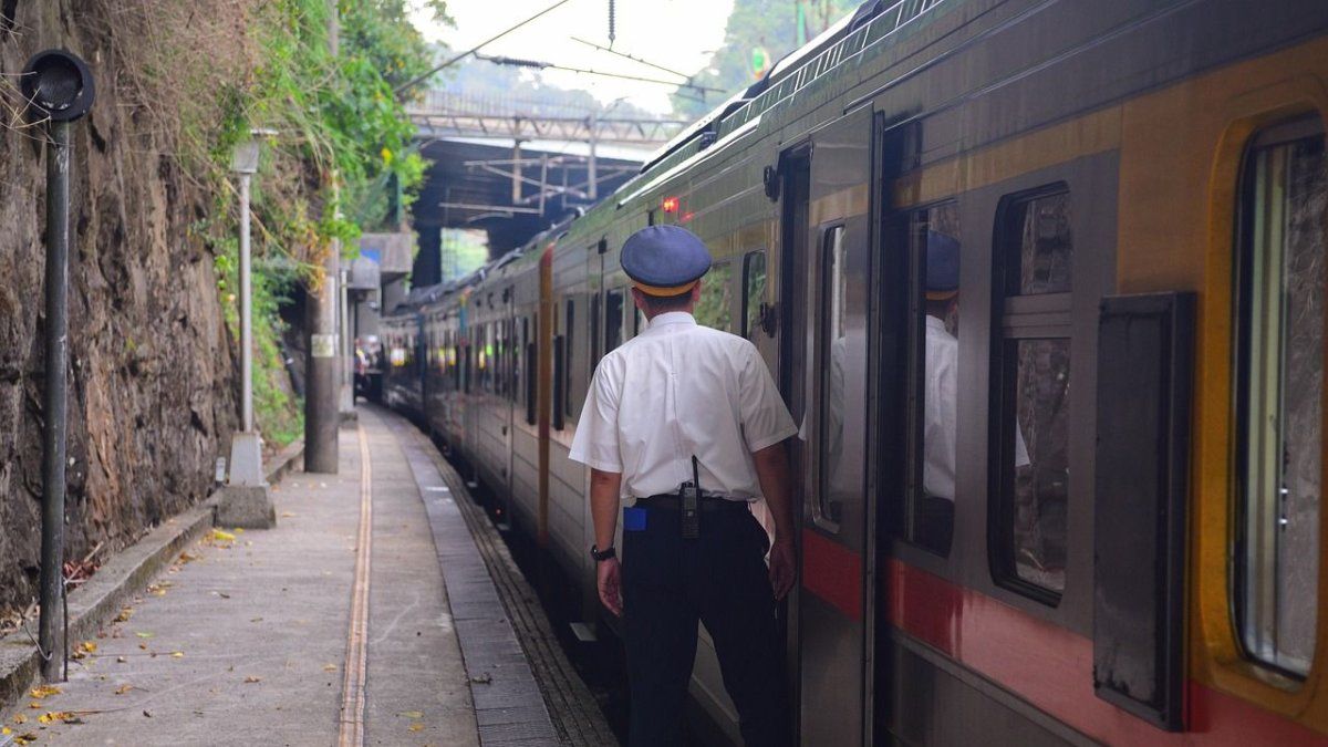 The discount that will save you hundreds of dollars on your trip: perfect for young people