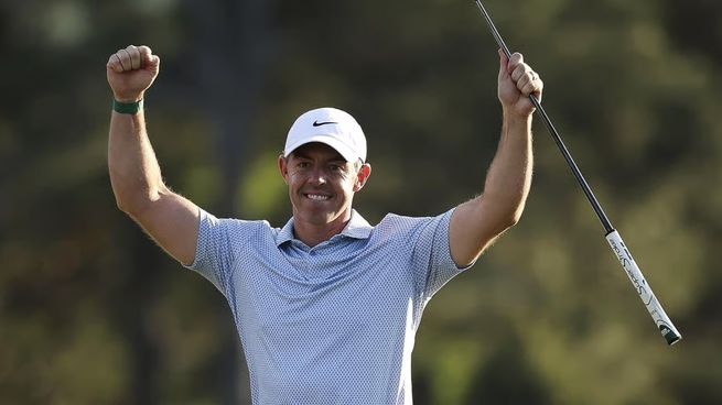El norirlandés Rory McIlroy ganó por segunda vez consecutiva el Masters de Augusta y embolsó u$s 4.500.000.