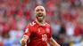 Christian Eriksen wrote a new chapter in world football: in Denmark's debut in the Euro Cup, after suffering serious heart problems that sidelined him from the activity three years ago, he returned recovered and scored a goal in the draw against Slovenia, in the presentation by Group C.