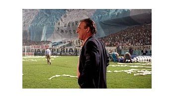 Basile arregló este lunes su llegada a Racing.