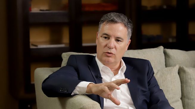 El director general de Renault Argentina, Pablo Sibilla,se refirió a la necesidad de cambios tributarios durante su participación en la CIta de CEOs de Ámbito Debate.