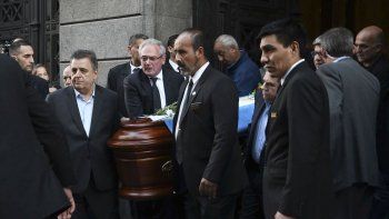 despidieron los restos del diputado olivares en el congreso