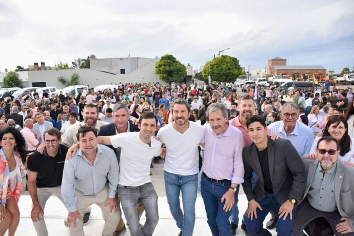 El gobernador de Chubut, Ignacio Torres, encabezó un acto en Trelew. El gobernador de Chubut, Ignacio Torres, encabezó un acto en Trelew.