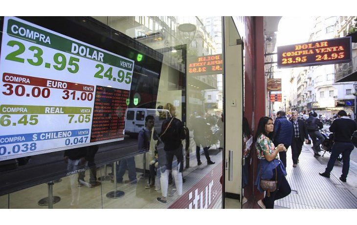 ámbito.com | La gente compró u$s 9.000 M en lo que va del año