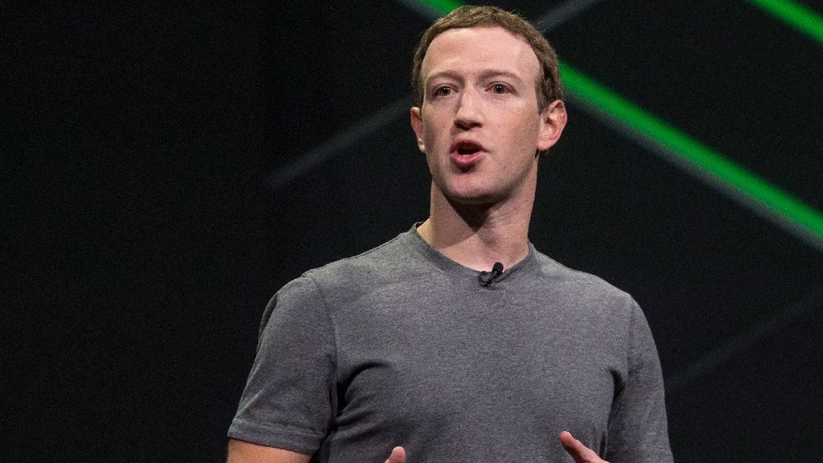 Bye cell phones? Mark Zuckerberg already has the device that will permanently replace them