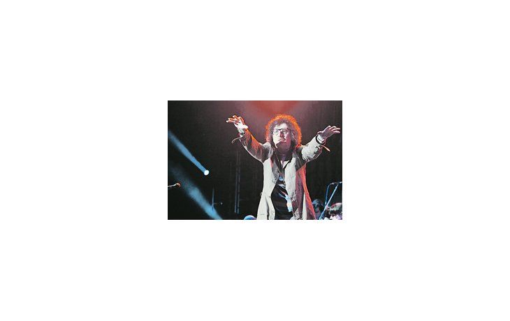 Charly García lideró la larga lista de solistas y grupos que pasaron por el Cosquín Rock y dedicaron sus shows a Luis Alberto Spinetta.