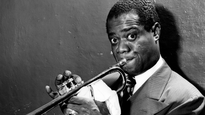 Louis Armstrong, trompetista considerado uno de los padres del Jazz
