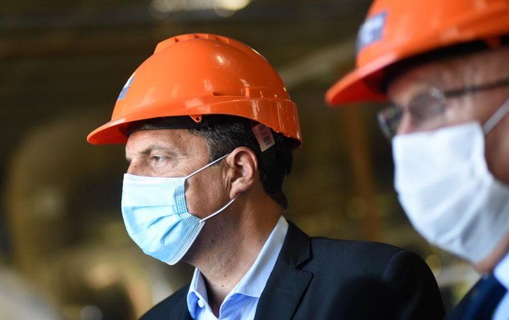 El presidente de la Cámara de Diputados, Sergio Massa, recorrió la fábrica de cerámicas Alberdi.