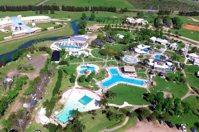 El complejo termal es una de las grandes atracciones de este lugar. El complejo termal es una de las grandes atracciones de este lugar.