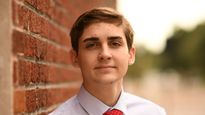 el adolescente que se volvio un dolor de cabeza para bill gates, elon musk y jeff bezos