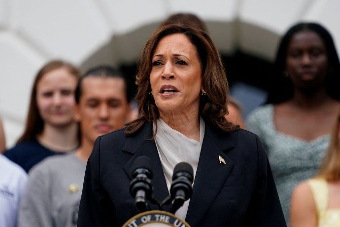 Two-thirds of the donors who supported Harris had not previously contributed to Biden's campaign. Two-thirds of the donors who supported Harris had not previously contributed to Biden's campaign.