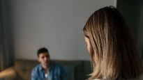 Las relaciones cercanas pueden despertar emociones contradictorias, incluso cuando existe el deseo de compartir la vida con otra persona.
