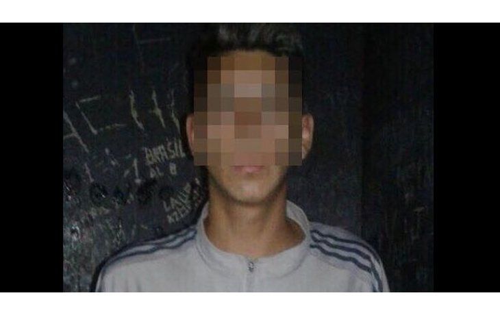 El autor del hecho fue detenido por oficiales del Gabinete Operativo de la Comisaría San Martín 5ta. de Billinghurst en las inmediaciones de su domicilio y fue puesto a disposición de la Fiscalía Penal Juvenil interviniente en el caso.