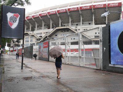 A JUGAR, BOCA CERRADA