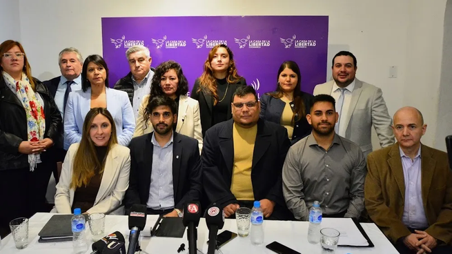 Los referentes libertarios de Catamarca convocaron al armado de un gran frente opositor a al peronismo para las elecciones 2027.&nbsp;