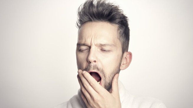 Millones buscan dormir sin interrupciones: este invento silencioso y eficaz ofrece una solución real contra los ronquidos nocturnos.