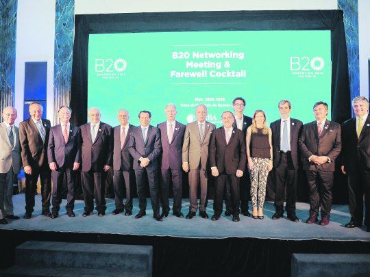 plana mayor. Ayer en la Bolsa de Comercio tuvo lugar el cóctel de cierre del B-20 donde concurrieron desde ministros y otros funcionarios y gran parte del mundo empresario y financiero argentino.