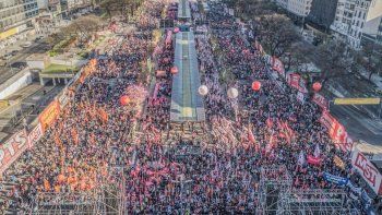 el frente de izquierda realizo un concurrido acto en la 9 de julio