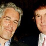 Donald Trump, antes de ser presidente de EEUU, junto a Jeffrey Epstein. Donald Trump, antes de ser presidente de EEUU, junto a Jeffrey Epstein.