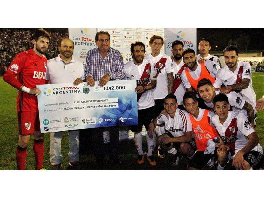 River es el defensor del título y ya está en cuartos de final.