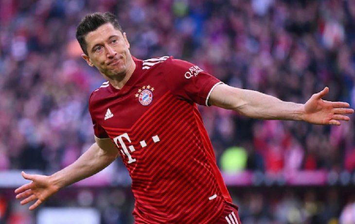 lewandowski rechaza renovar su contrato con el bayern munich