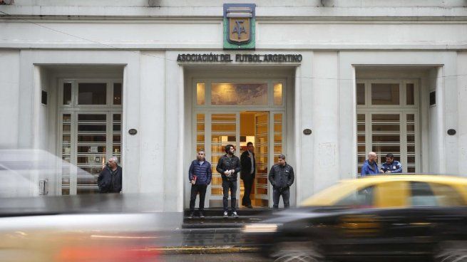 En la Asamblea del 17 de octubre Claudio Tapa será reelegido y comenzará su tercer mandato al frente de la AFA.