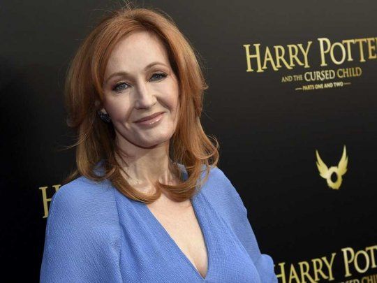 Rowling se ha convertido en una defensora de los derechos biológicos de las mujeres.