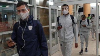 atencion, racing: estudiantes de merida tiene 20 casos positivos de coronavirus, pero jugaran igual