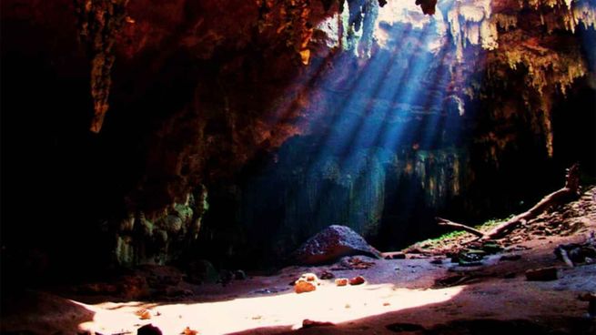 Cascada oculta en Yucatán