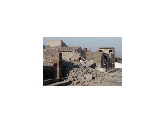 Polémica en Italia tras el derrumbe de ruinas en Pompeya