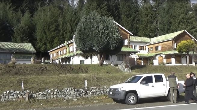 villa mascardi-mapuches.jpg