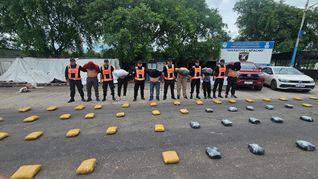 El cargamento de marihuana fue detectado durante un control policial en el puesto fronterizo de 7 de Abril, uno de los puntos clave de vigilancia en el noreste de Tucumán. El cargamento de marihuana fue detectado durante un control policial en el puesto fronterizo de 7 de Abril, uno de los puntos clave de vigilancia en el noreste de Tucumán.