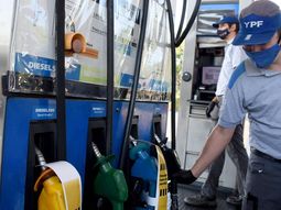 YPF aumentó 4% las naftas y el gasoil: cómo quedaron los precios