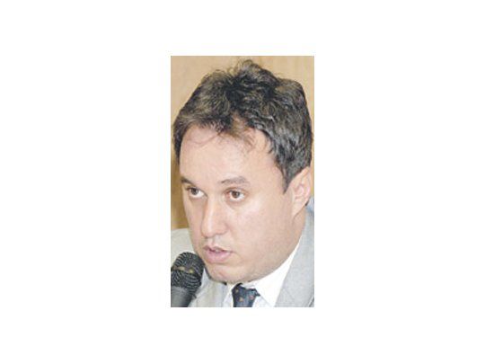 Miguel Peirano
