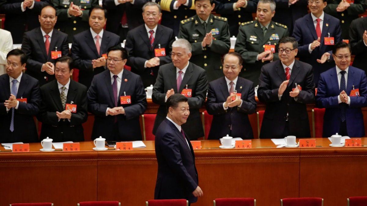 Xi Jinping expelled senior military commanders and civilian officials of the Communist Party of China