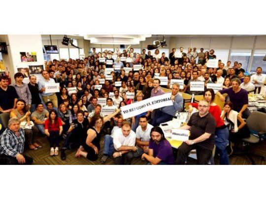 Los trabajadores del diario repudiaron la editorial a través de un comunicado.