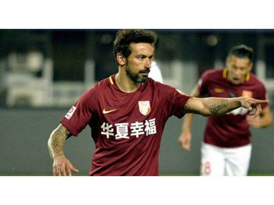 Lavezzi retornaría a Central a finales de 2018.
