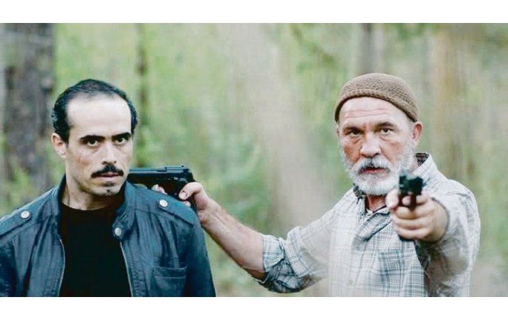 ámbito.com | Pescador. Un policial de verano, con buena base argumental y puesta en escena mejorable.