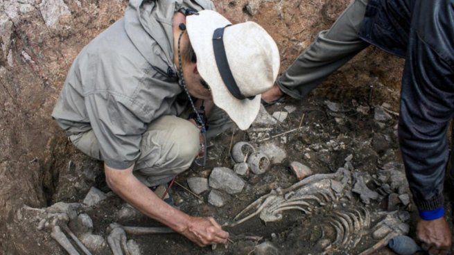 Hallaron la tumba de un sacerdote de 3.000 años de antigüedad en Perú