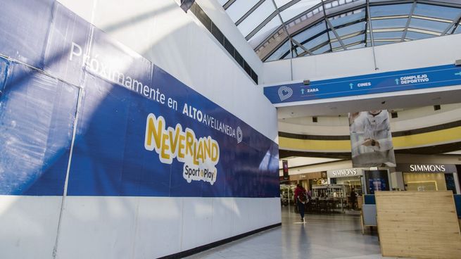 Para los más chicos. Neverland está levantando un parque de diversiones bajo techo en Alto Avellaneda.