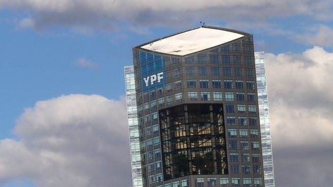 El Gobierno pidió suspender el fallo de la jueza Preska por YPF.