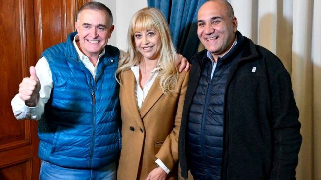 Rossana Chahla, Osvaldo Jaldo y Juan Manzur.&nbsp;